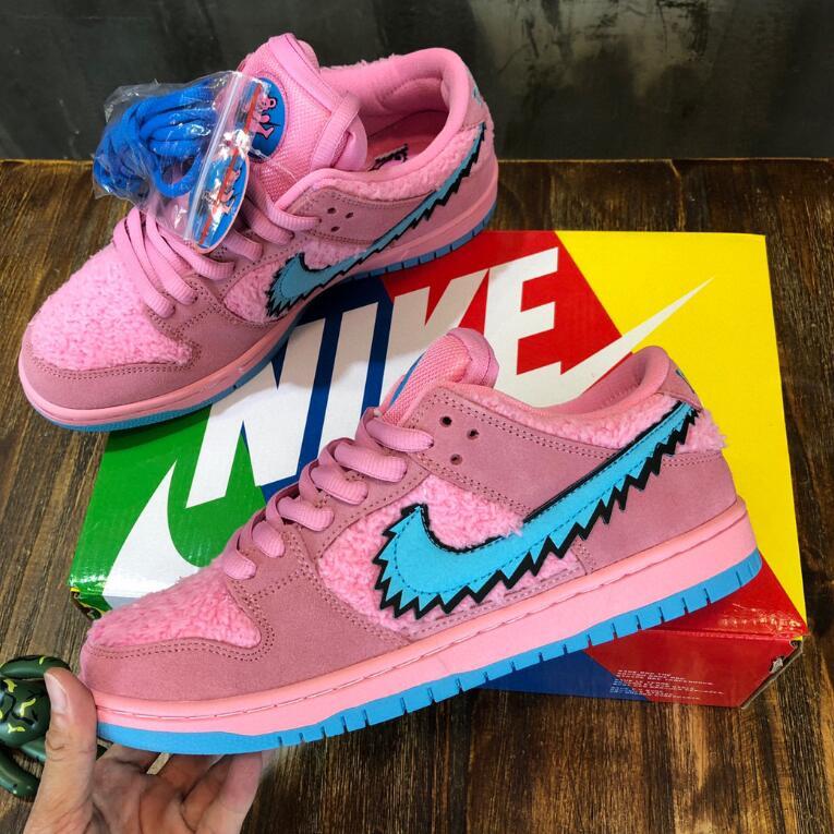 SAMC - NKE Shoes - 1809