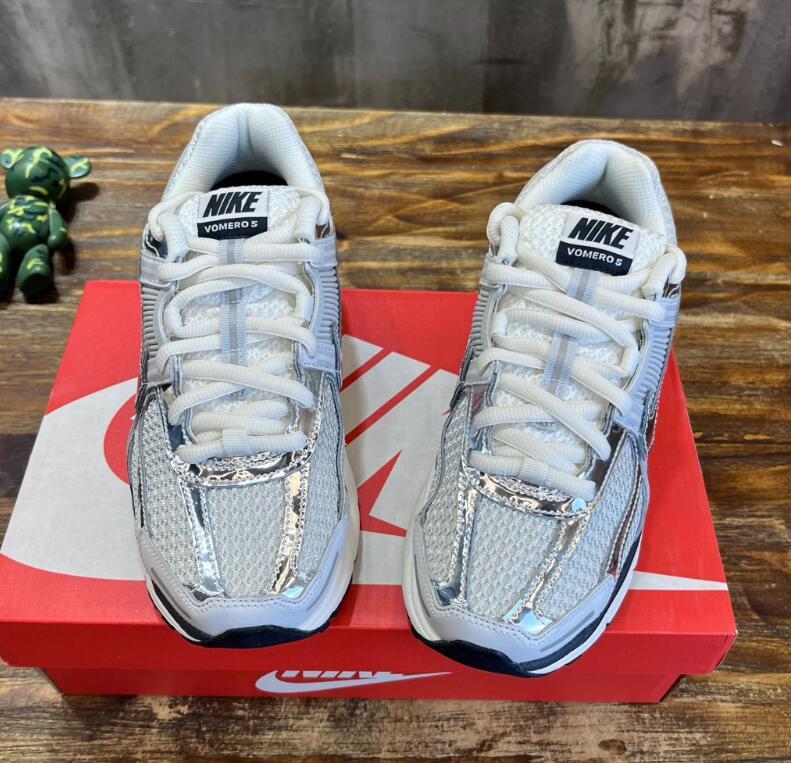 SAMC - NKE Shoes - 490