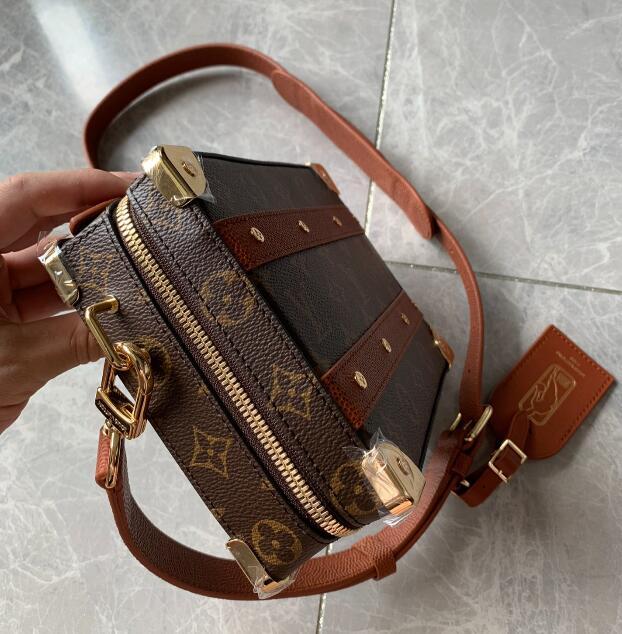 SAMC - LOV Bags - 2361