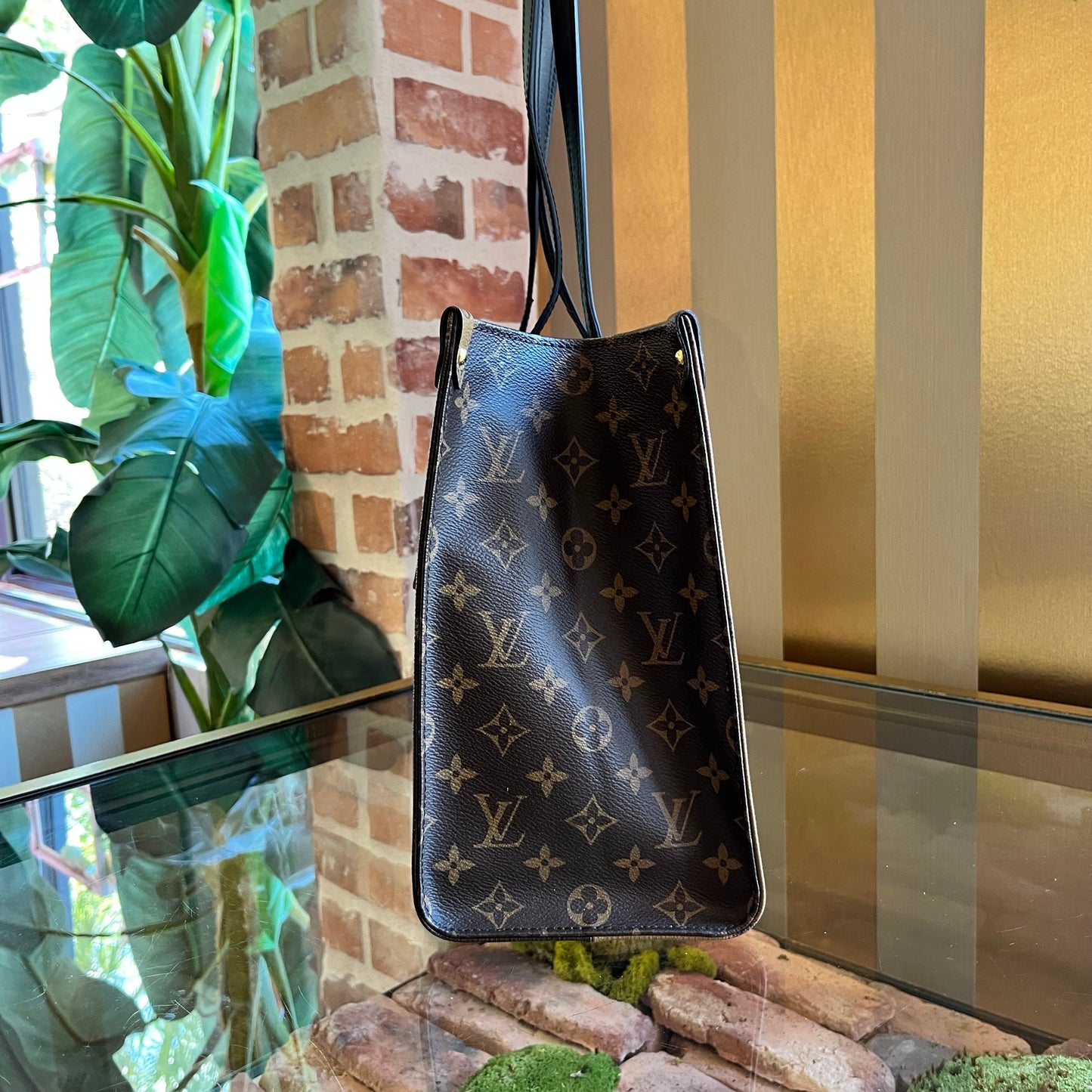 LOUIS VUITTON OnTheGo MM Monogram Reverse Giant Monogram Canvas Tote Bag