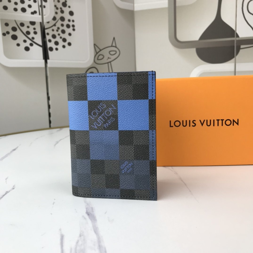EN - New Arrival Wallet LUV 049