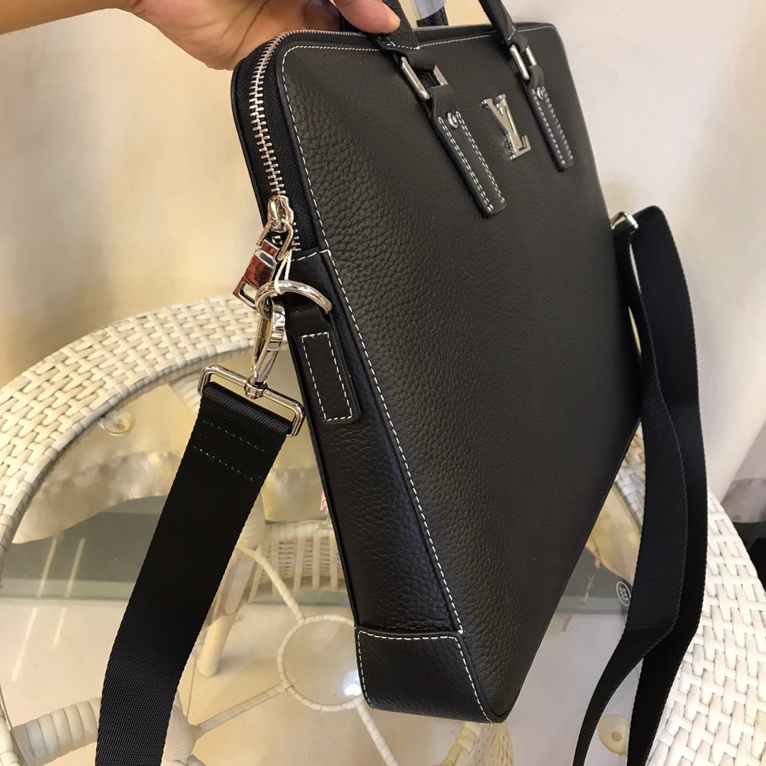 EN - New Arrival Bags LUV 251