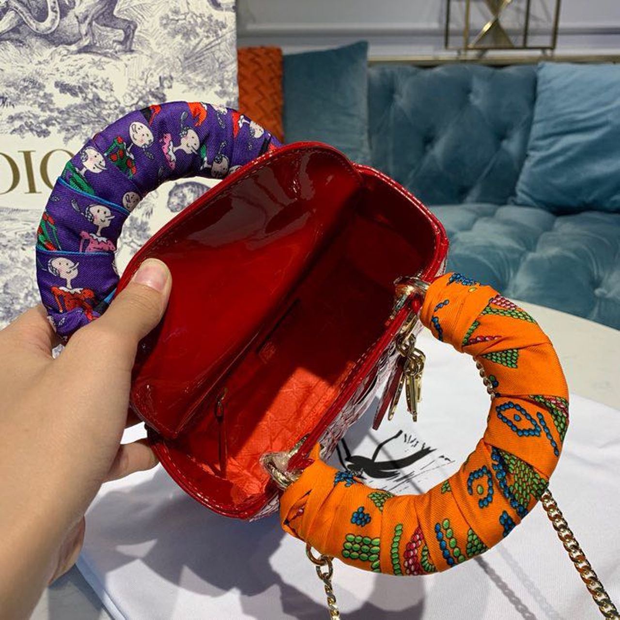 GLAMI Mini Lady Bag with Chain Gold Toned Hardware Spring/Summer Collection, Red, For Women WomenÃ¢â‚¬â„¢s Handbags, 18cm CD M0505OCAL