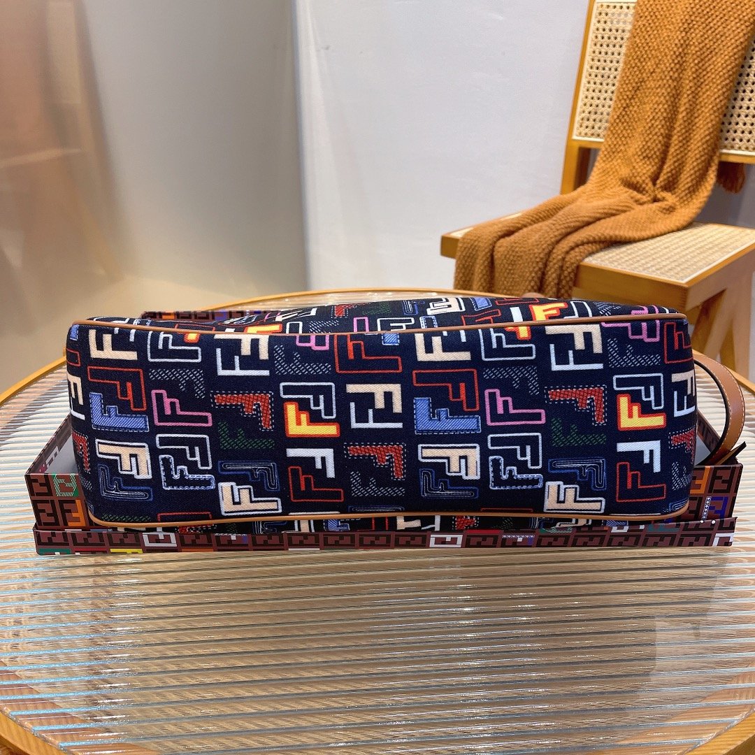 EN - New Arrival Bags FEI 194