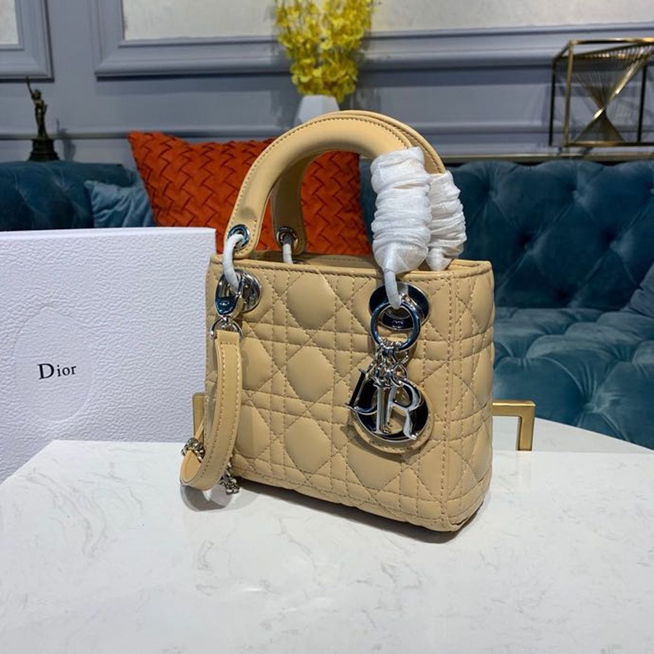 GLAMI Mini Lady Bag with Chain Silver Hardware Spring/Summer Collection, Beige, For Women WomenÃ¢â‚¬â„¢s Handbags, 18cm CD