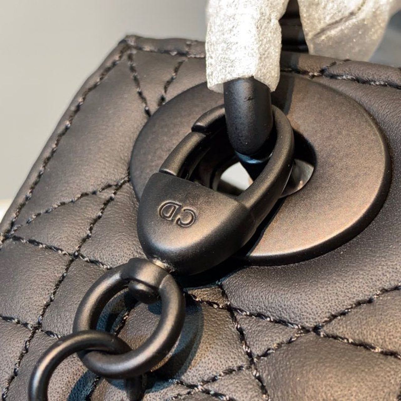 GLAMI Mini Lady Bag with Chain Matte Hardware Spring/Summer Collection, Black, For Women WomenÃ¢â‚¬â„¢s Handbags, 18cm CD M0505SLOI_M989