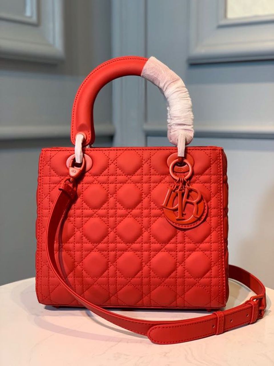 GLAMI MeGLAMIum Lady Bag Matte Hardware Red Ultramatte For Women 9.5in/24cm CD