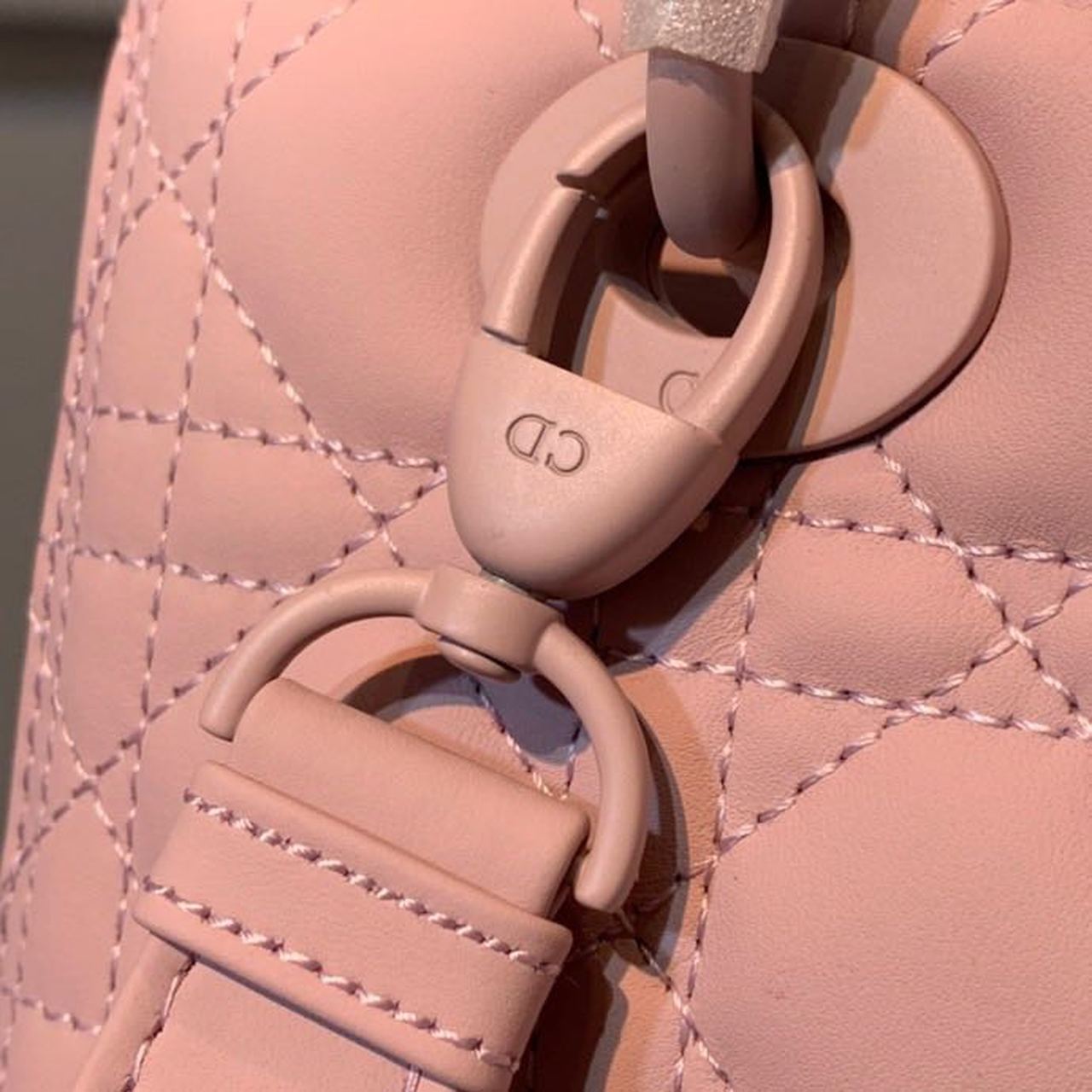 GLAMI MeGLAMIum Lady Bag Matte Hardware Powder Pink For Women 9.5in/24cm CD