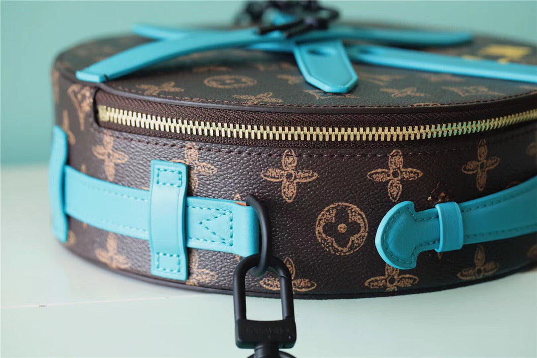 LV Wheel Box Monogram Canvas For Women, WomenÃ¢â‚¬â„¢s Handbags, Shoulder Bags And Crossbody Bags 9.1in/23cm LVÃ‚Â 