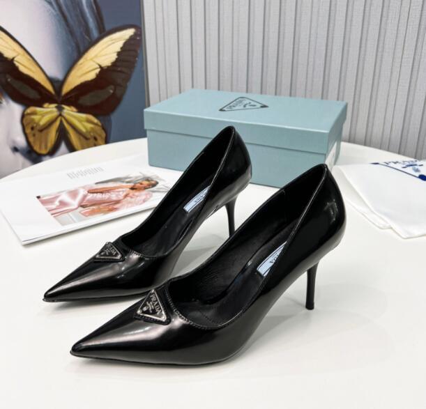 GlamyWomen Shoes - 355