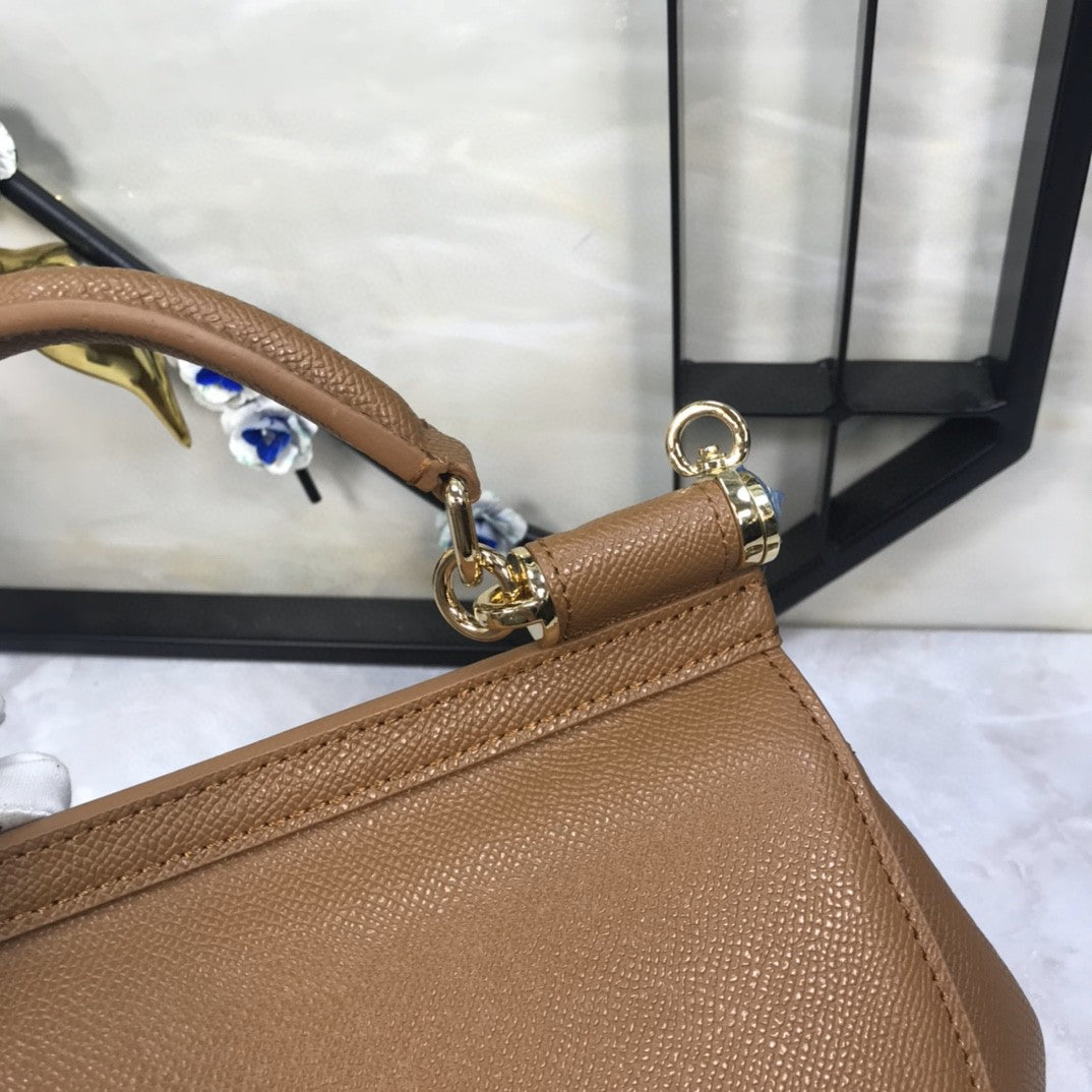 GLAMI MeGLAMIum Sicily Handbag In Dauphine Brown For Women 10.2in/26cm GLAMI GLAMI4347A10018M417