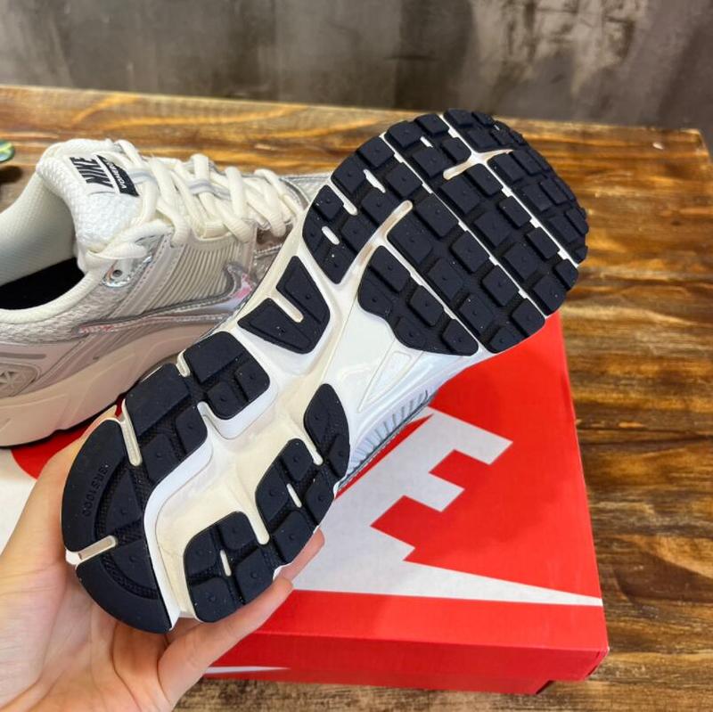 SAMC - NKE Shoes - 490