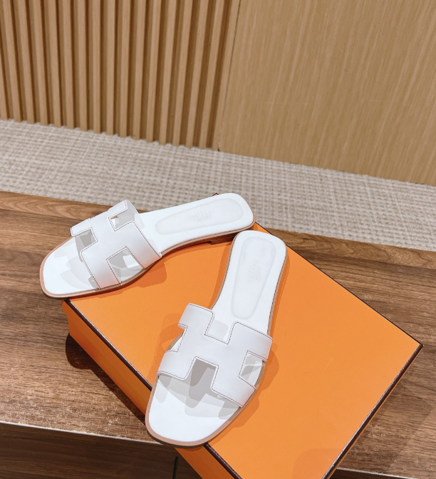 SAMC - HMS Women Shoes - 689