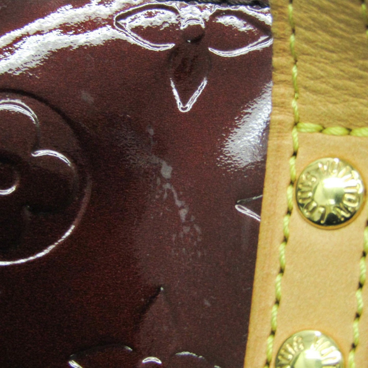 Elegant Vernis Handbag