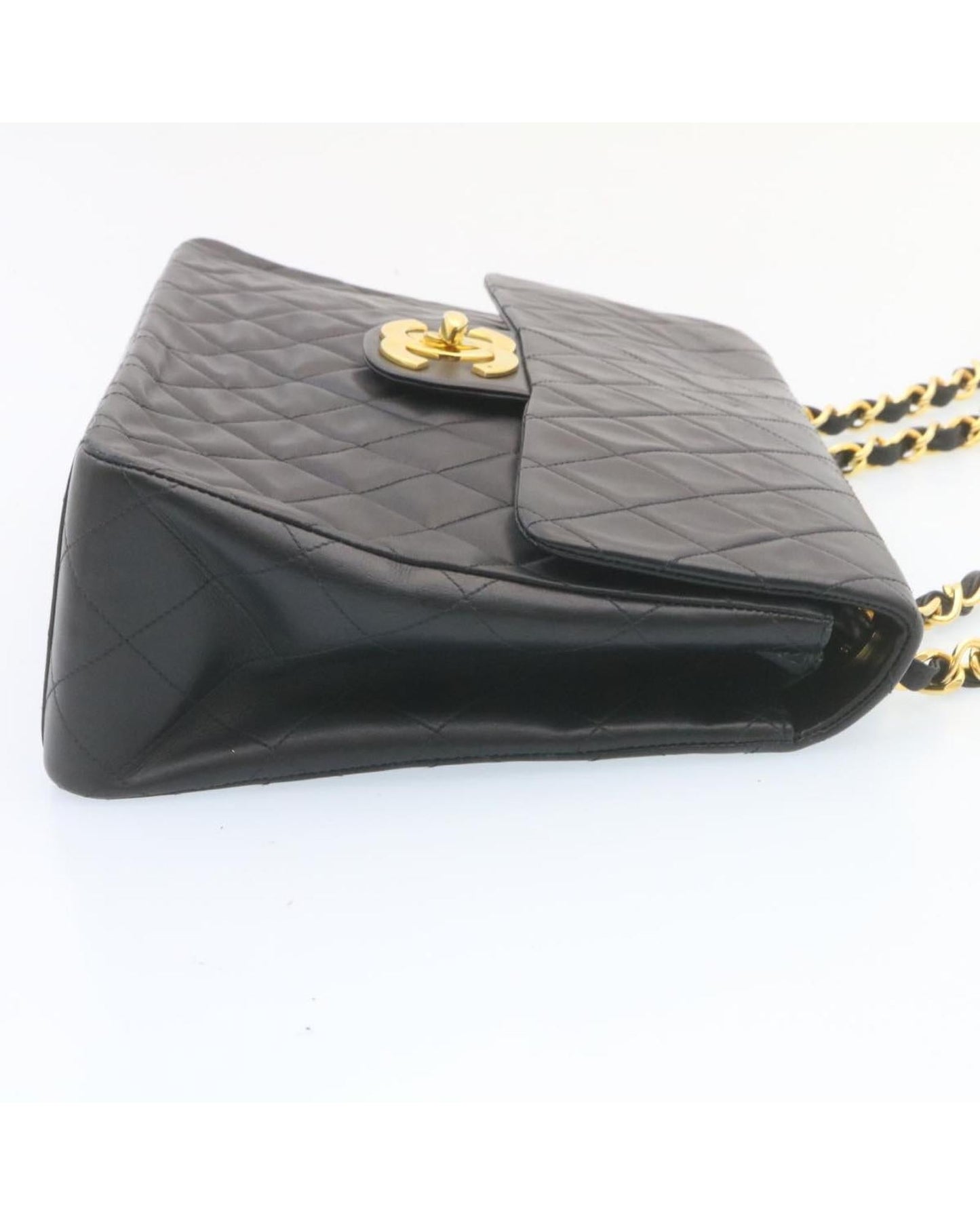 CHANEL Classic Jumbo Shoulder Bag