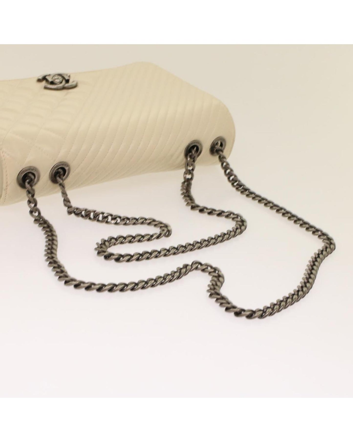 CHANEL Chanel Chevron Quilted Bag