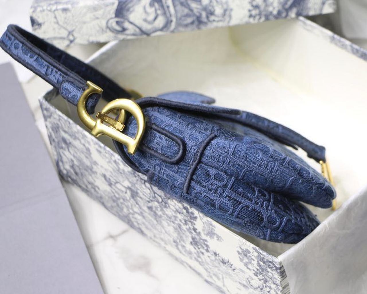 GLAMI Saddle Bag Light Blue For Women 10in/25.5cm CD