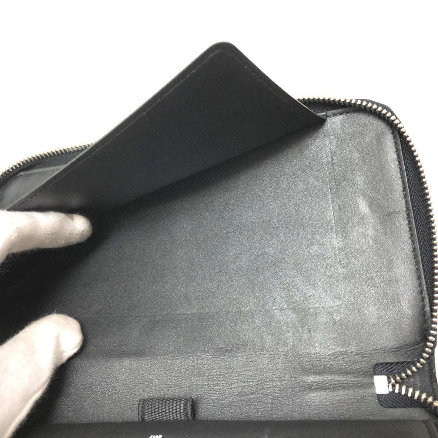 Navy Canvas Wallet with Clean Lines and Premium Leather