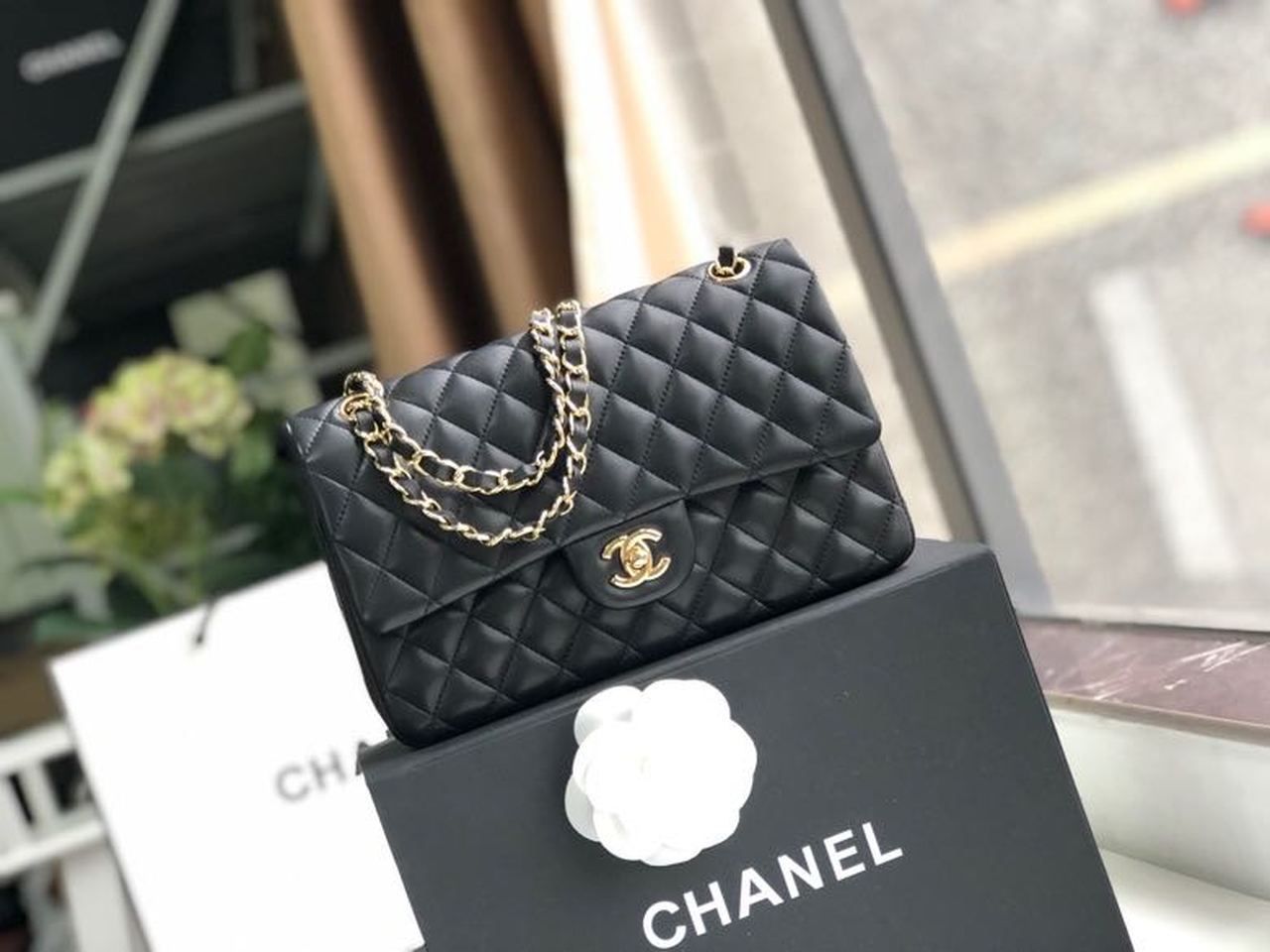 CHL Classic Handbag Gold Toned Hardware BlackÃ‚Â For Women Bags, Shoulder And Crossbody Bags 10.2in/26cm A01112