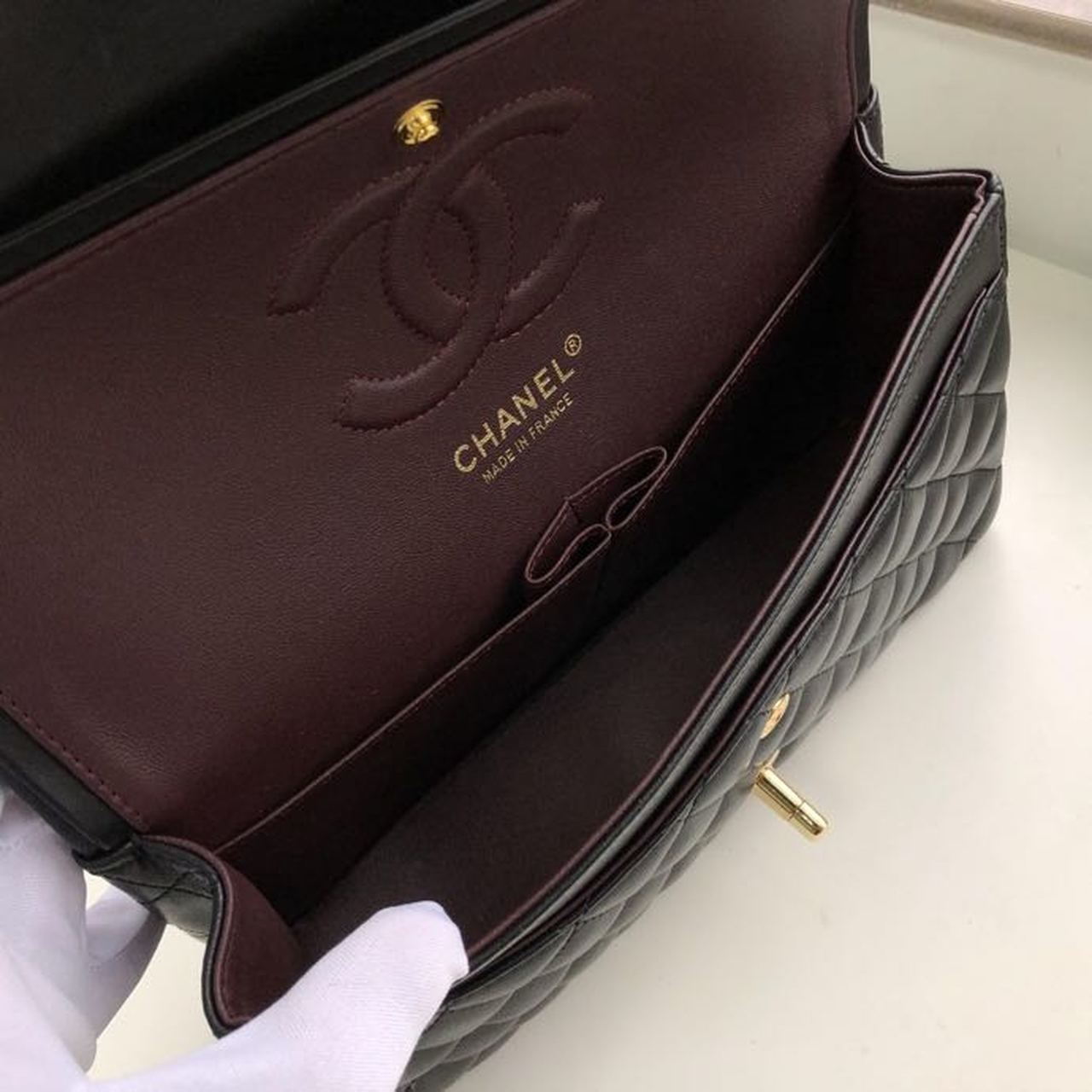 CHL Classic Handbag Gold Toned Hardware BlackÃ‚Â For Women Bags, Shoulder And Crossbody Bags 10.2in/26cm A01112