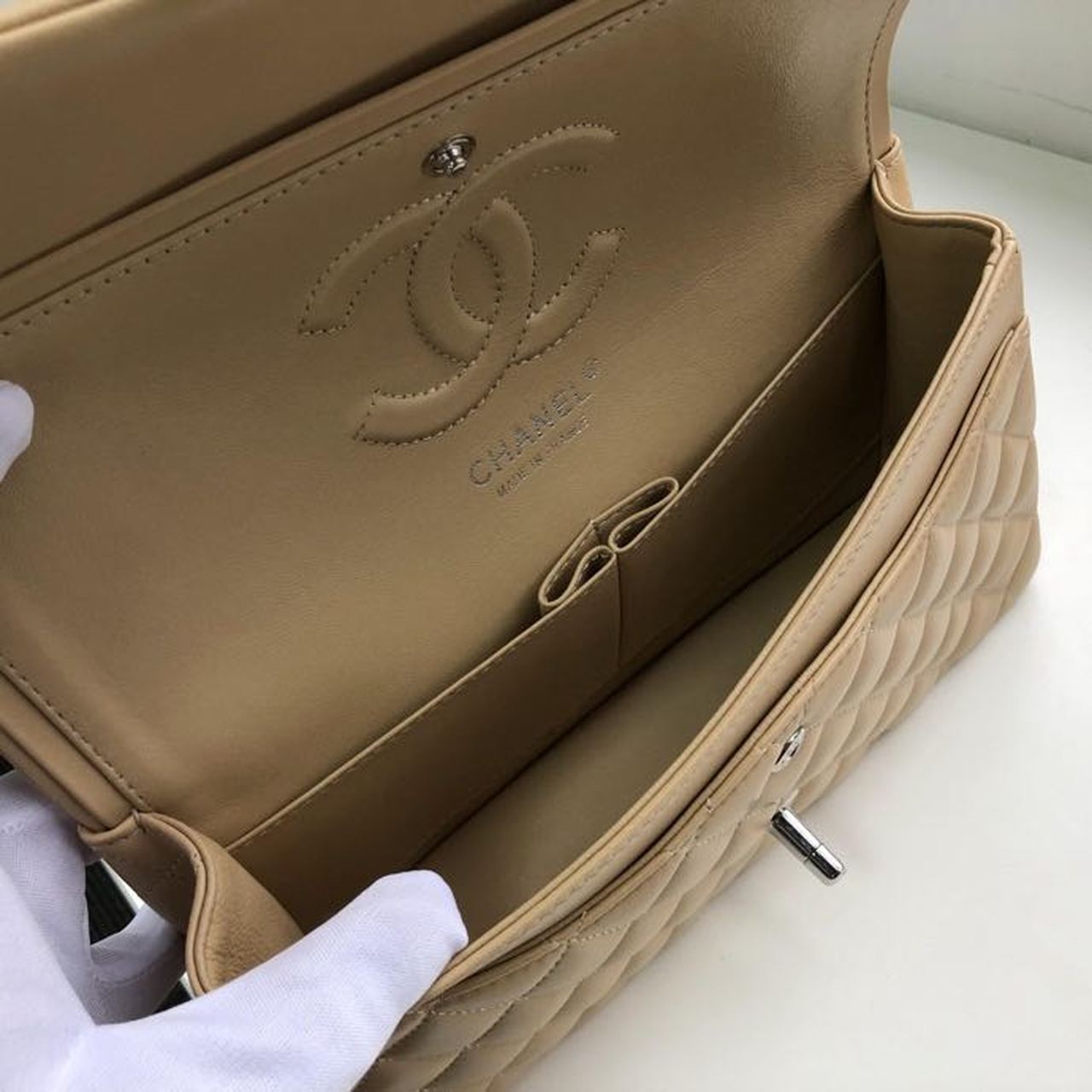 CHL Classic Handbag Silver Hardware BeigeÃ‚Â For Women Bags, Shoulder And Crossbody Bags 10.2in/26cm A01112