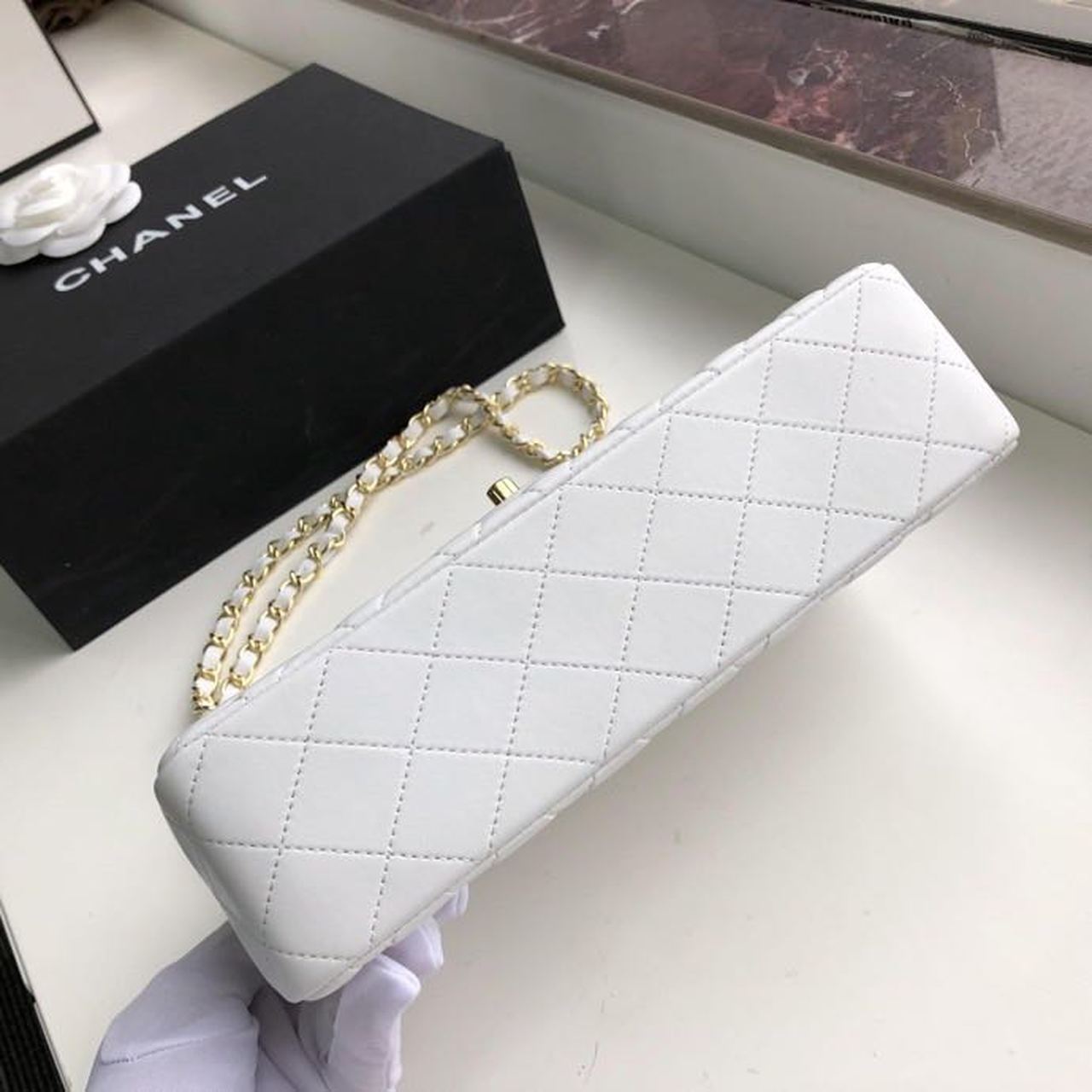 CHL Classic Handbag Gold Toned Hardware WhiteÃ‚Â For Women Bags, Shoulder And Crossbody Bags 10.2in/26cm A01112