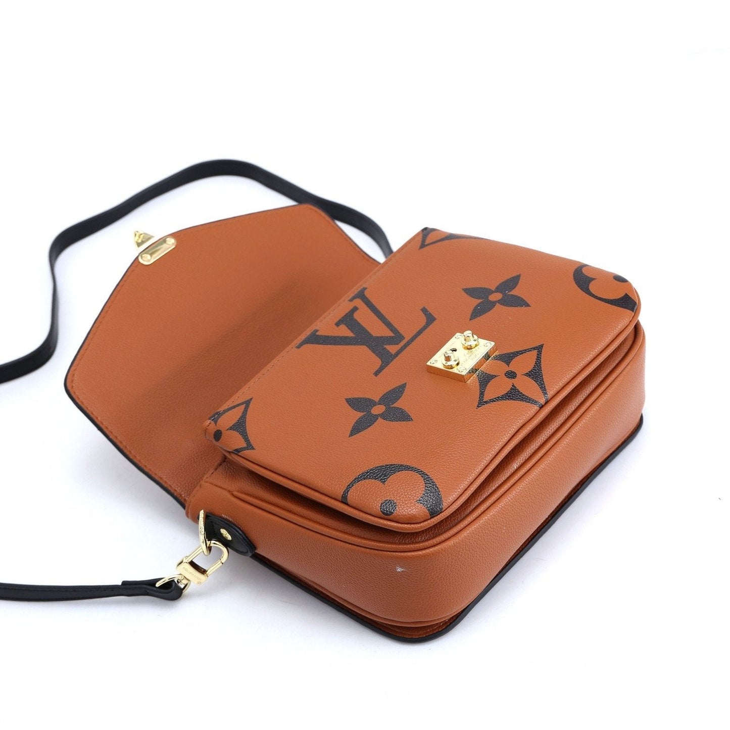 EN - New Arrival Bags LUV 041