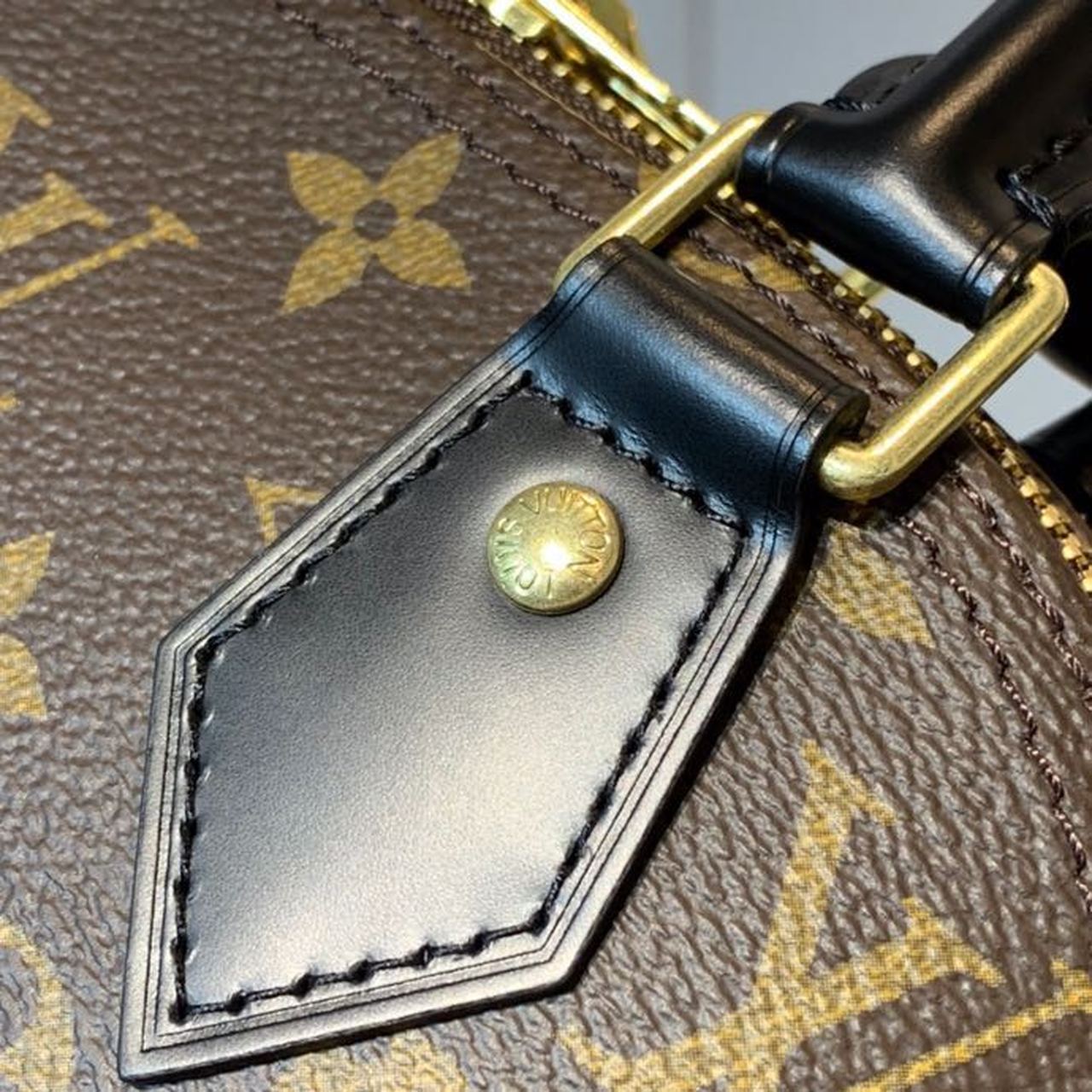 LV Alma GLAMI Monogram Canvas For Women,  Shoulder And Crossbody Bags 9.8in/24cm LV M53152