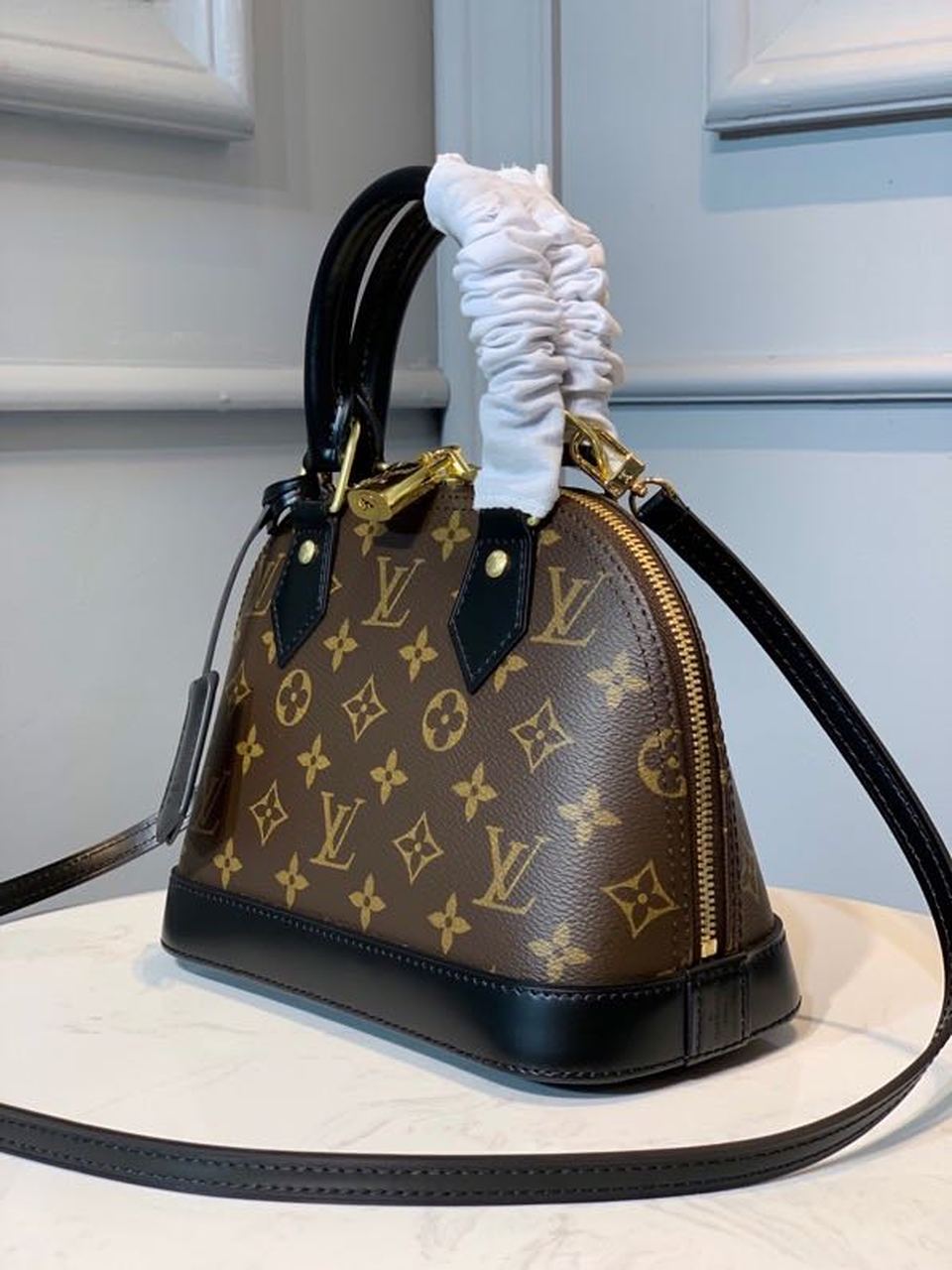 LV Alma GLAMI Monogram Canvas For Women,  Shoulder And Crossbody Bags 9.8in/24cm LV M53152