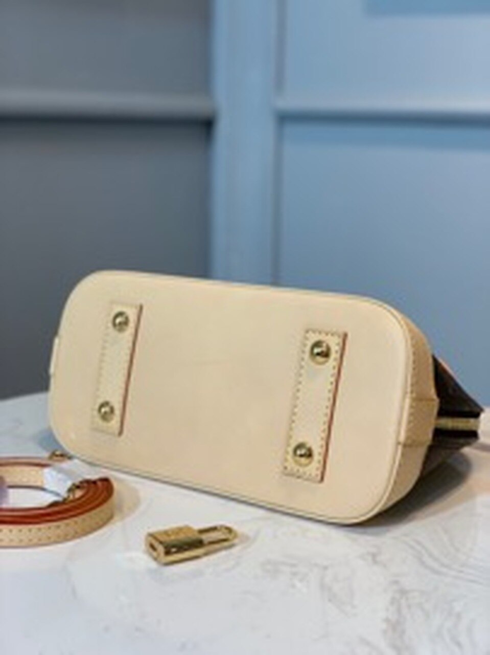 LV Alma GLAMI Monogram Canvas Beige For Women,  Shoulder And Crossbody Bags 9.2in/23.5cm LV M53152