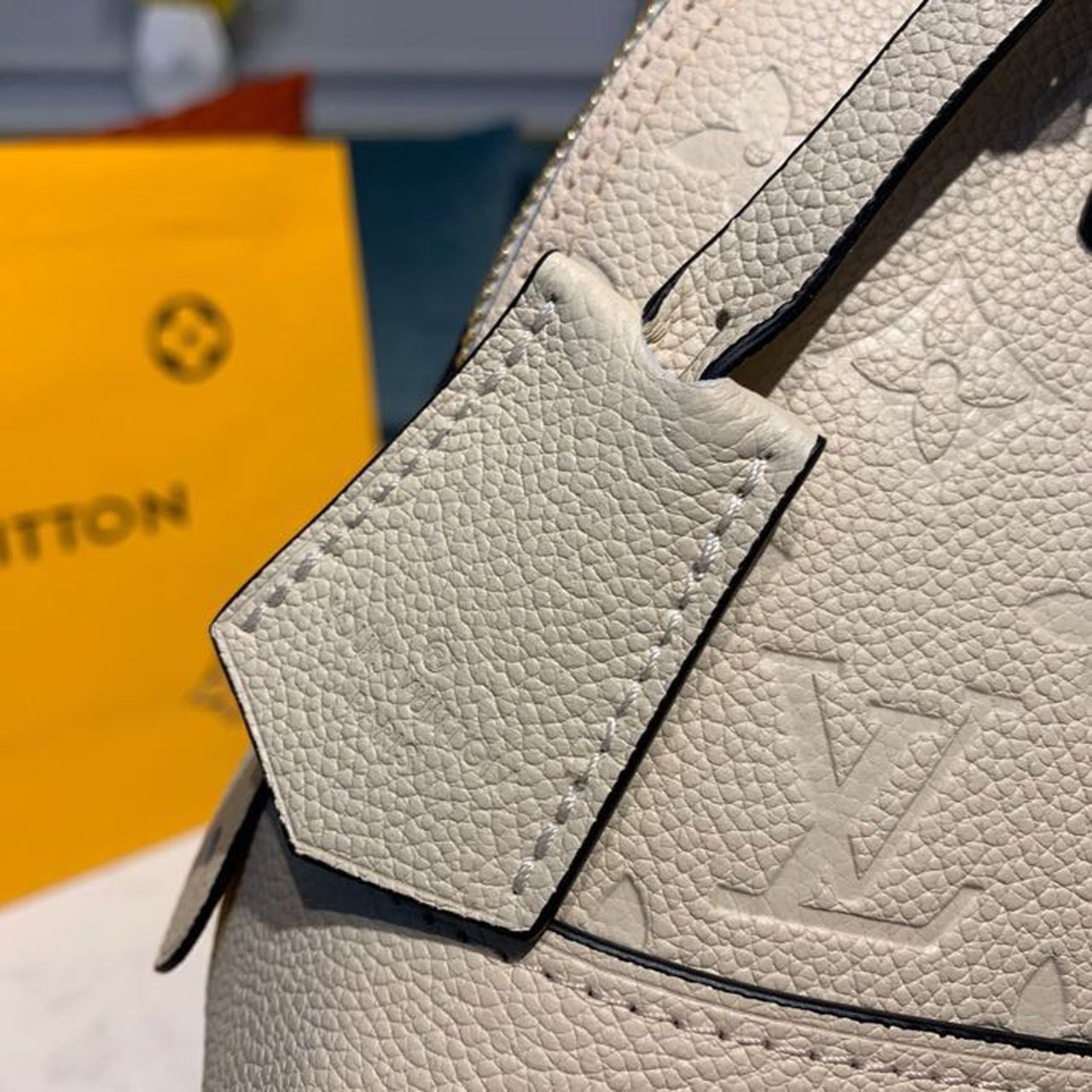 LV Neo Alma GLAMI Monogram Empreinte Creme For Women,  Shoulder And Crossbody Bags 9.8in/25cm LV M44858