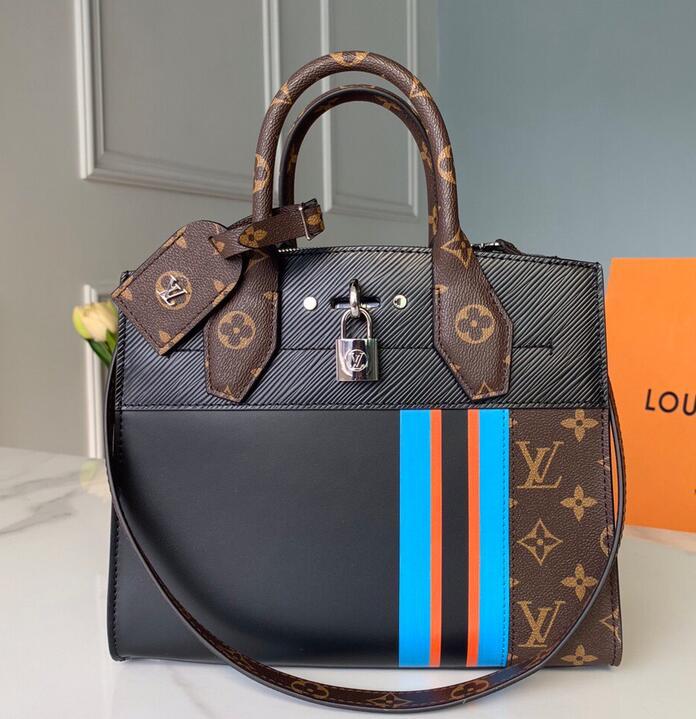 SAMC - LOV Bags - 2939