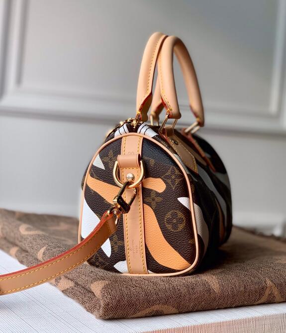 SAMC - LOV Bags - 3062