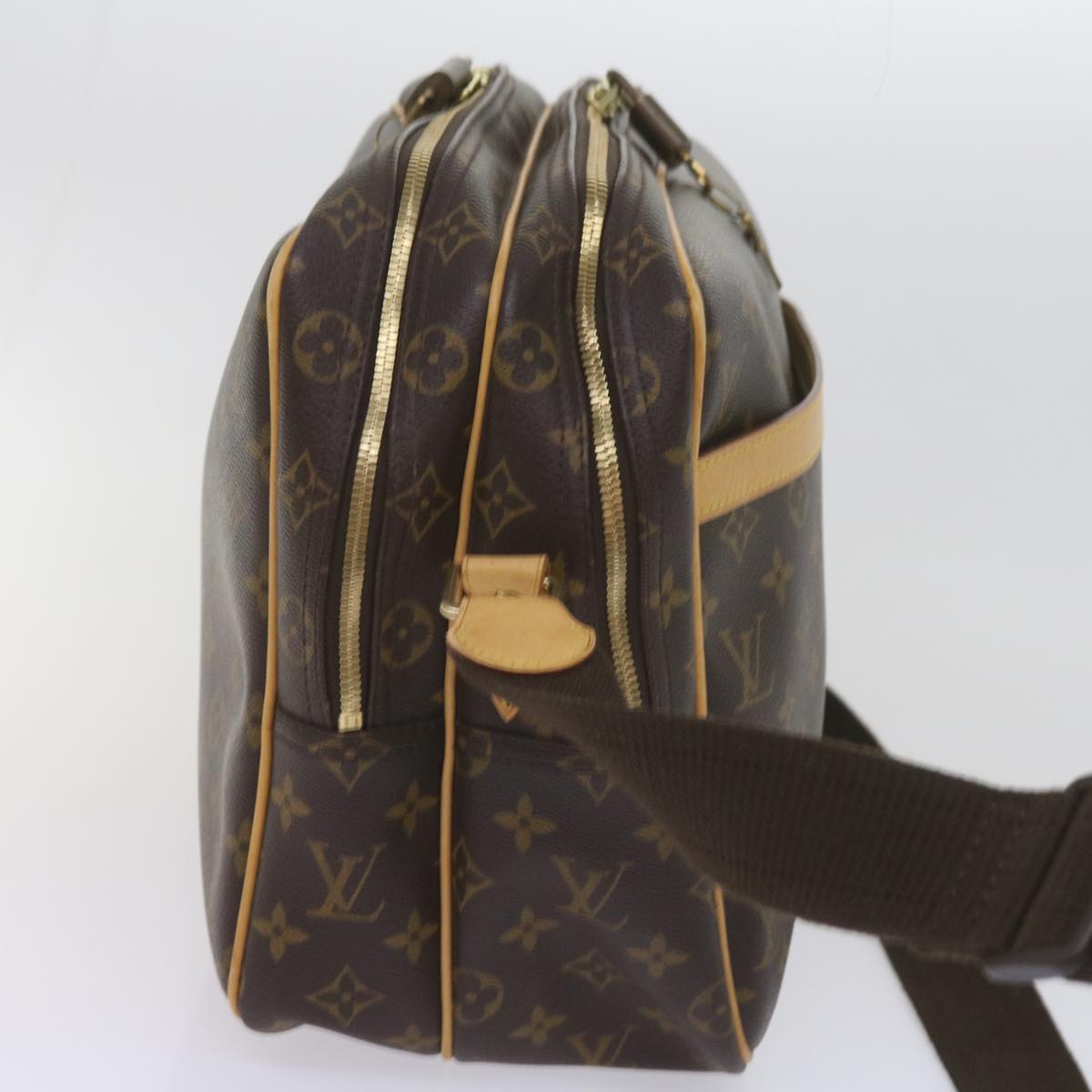 Bold Canvas Reporter Bag