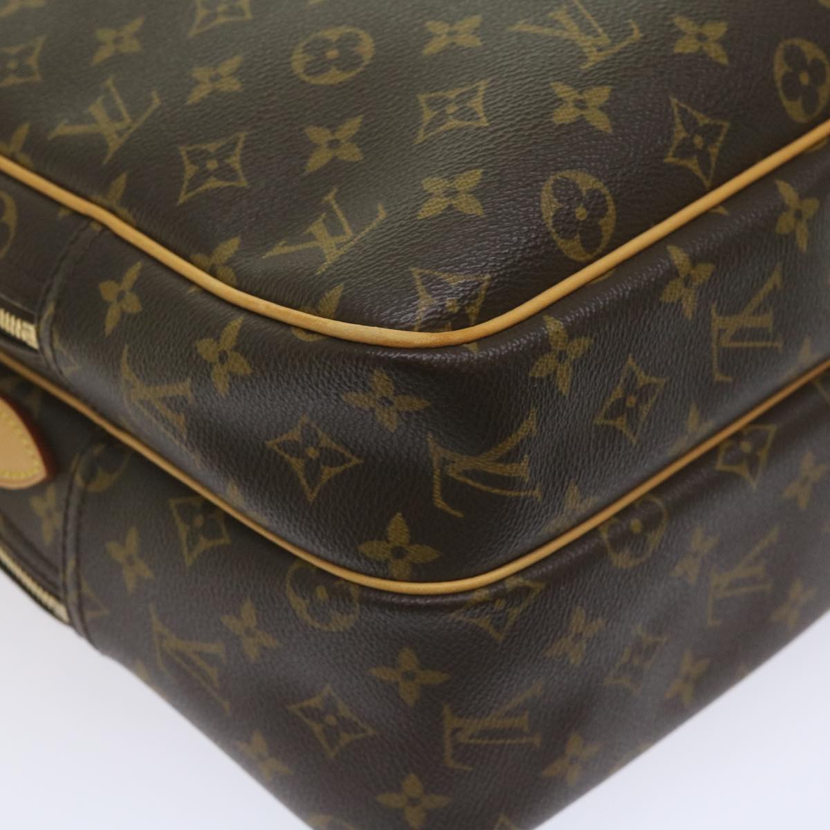 Bold Canvas Reporter Bag