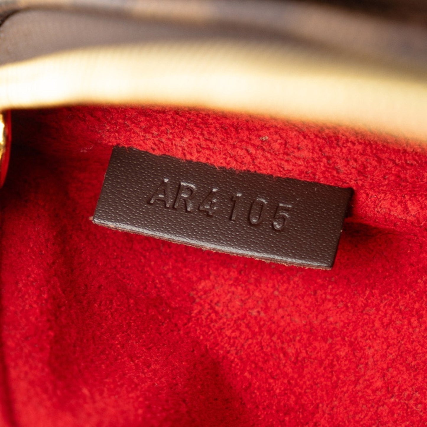 Brown Canvas Shoulder Bag with Zipper Closure