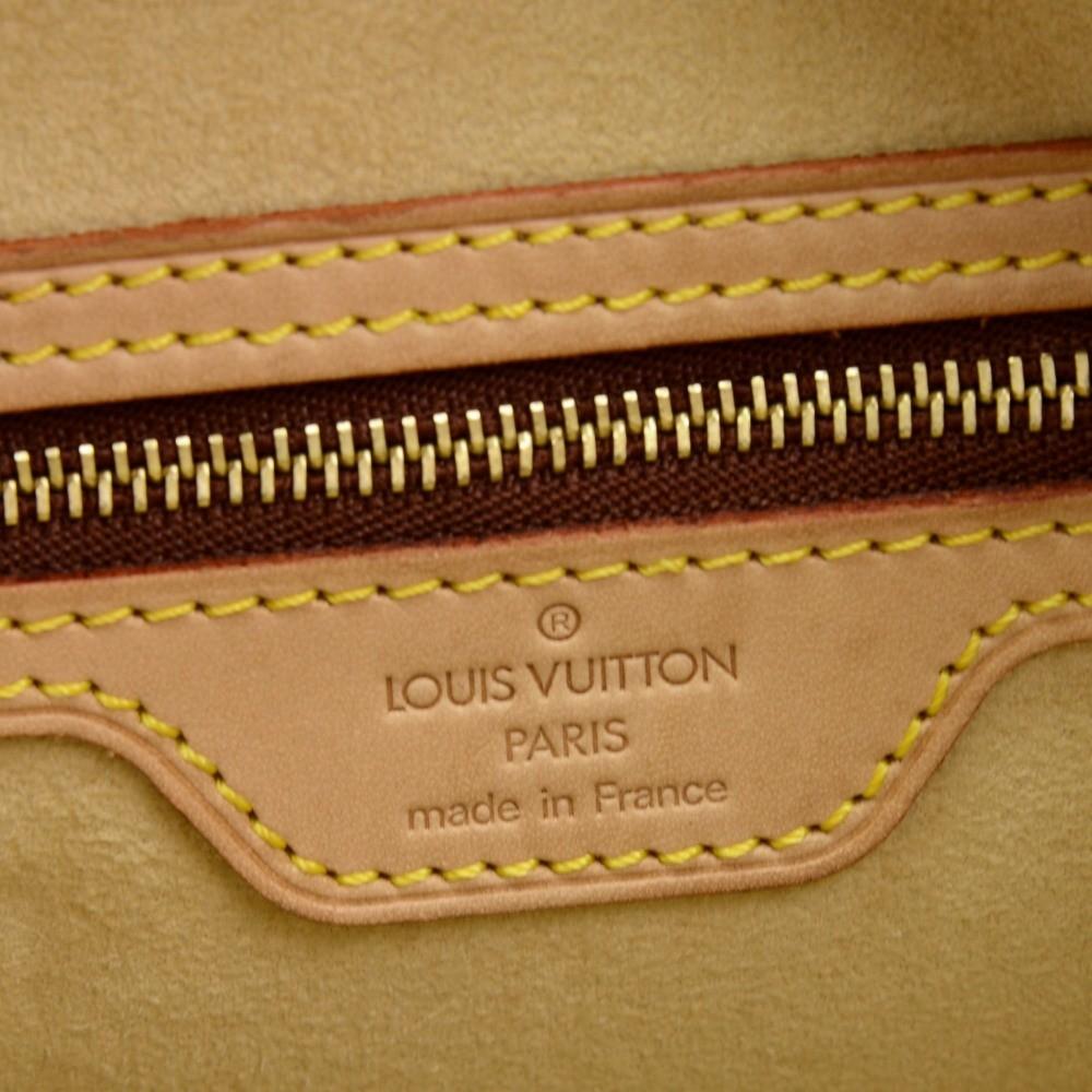 Louis Vuitto Looping GM Monogram Canvas Handbag