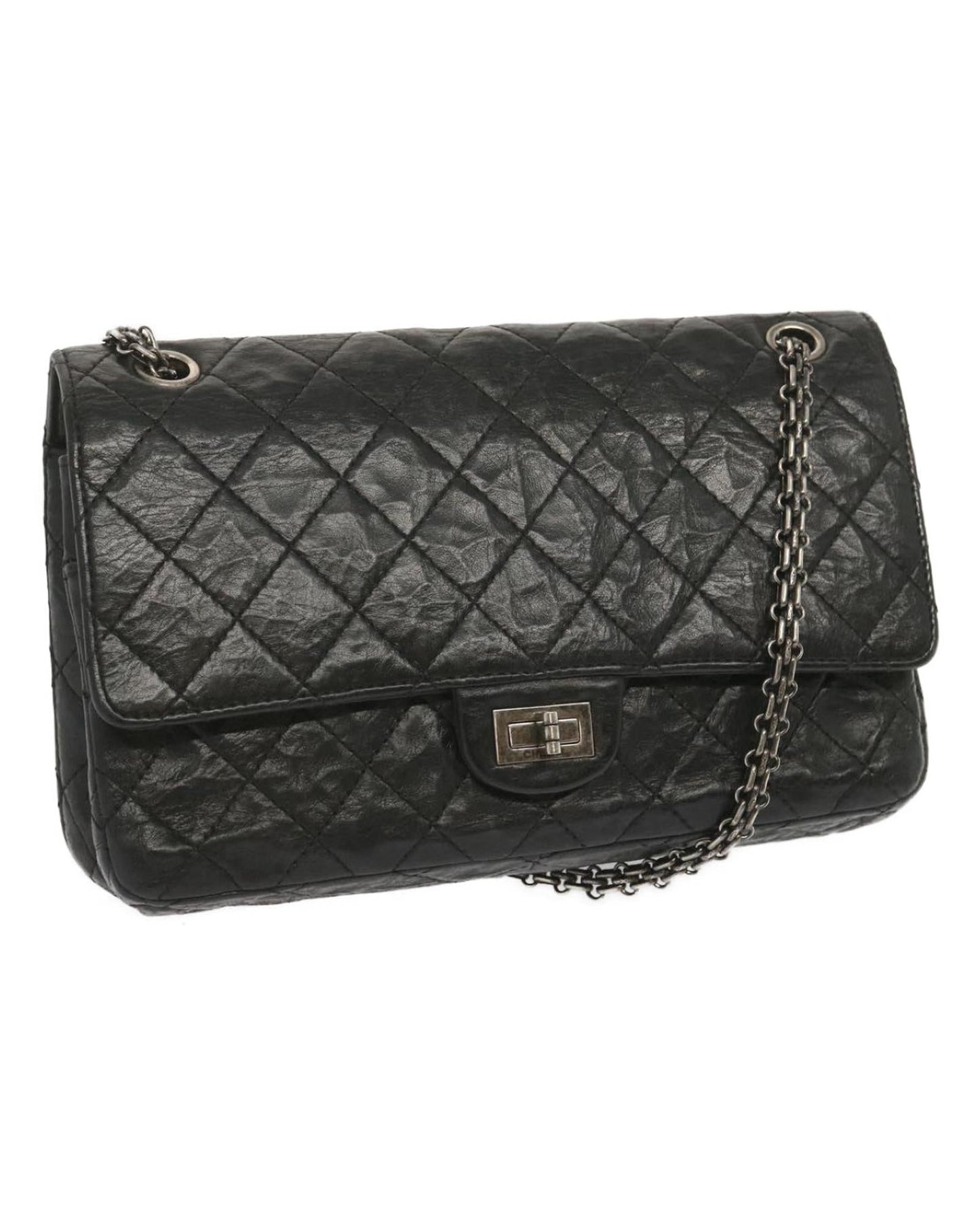 CHANEL Timeless Classic Flap Bag