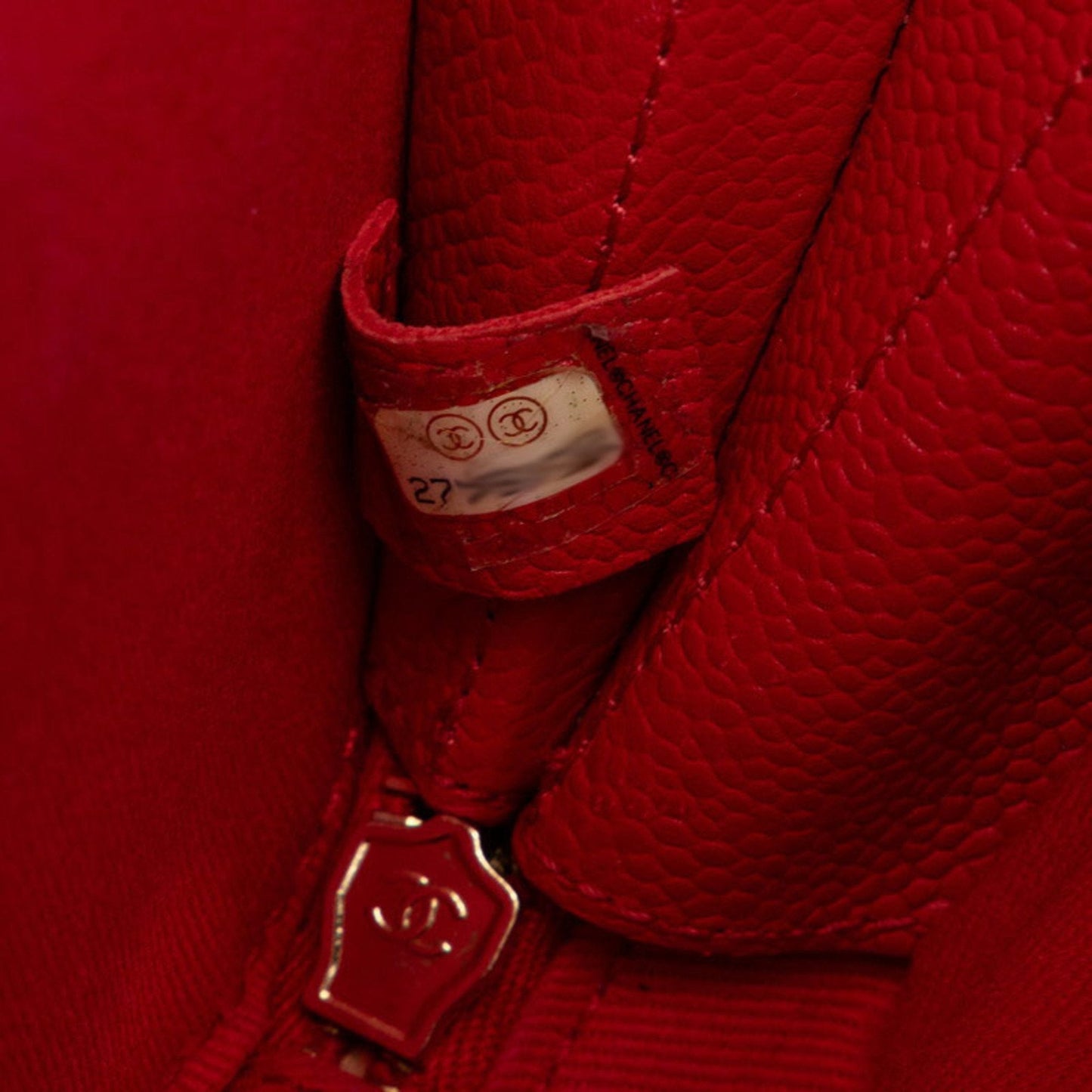 Chanel Padded Leather Handbag in Good Condition