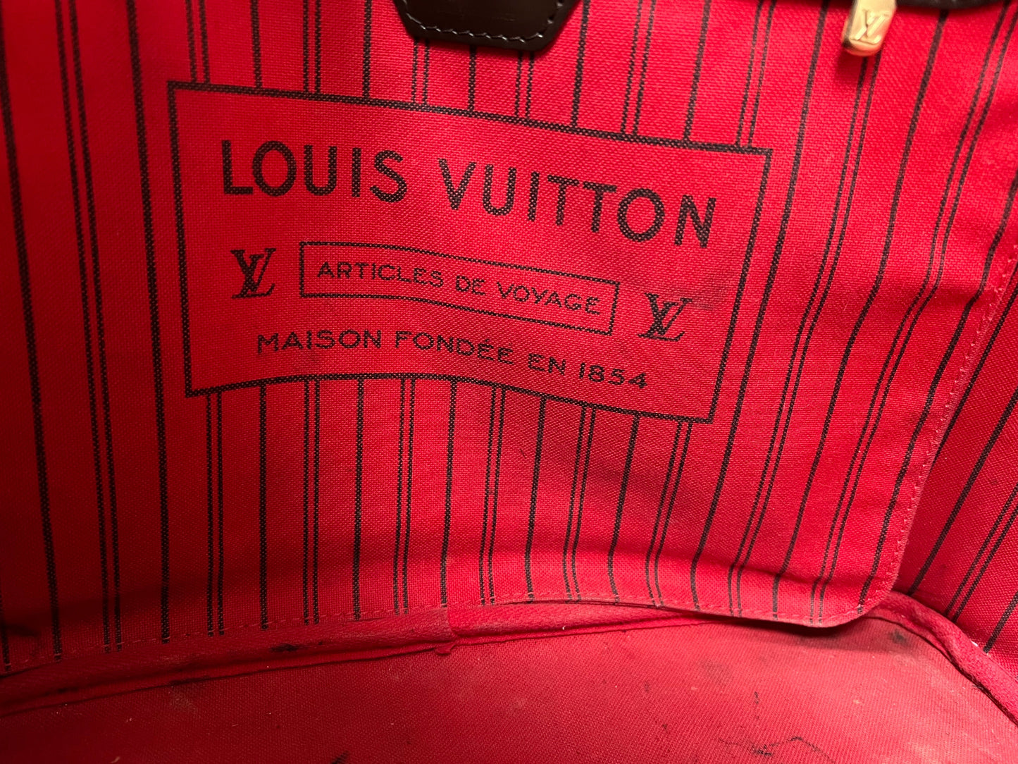 Louis Vuitton Neverfull MM Damier Ebene Cherry Interior (RRP £1,410)