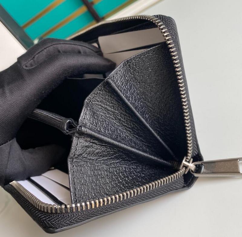 SAMC - Mix Wallets - 203