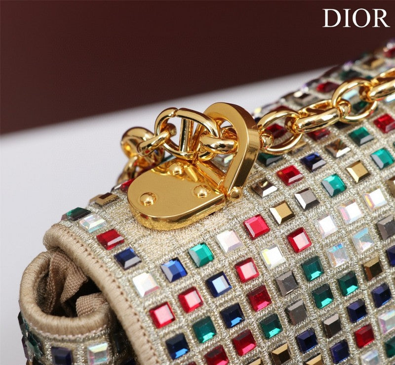 Glami Fashion - DIR Bags - 2020