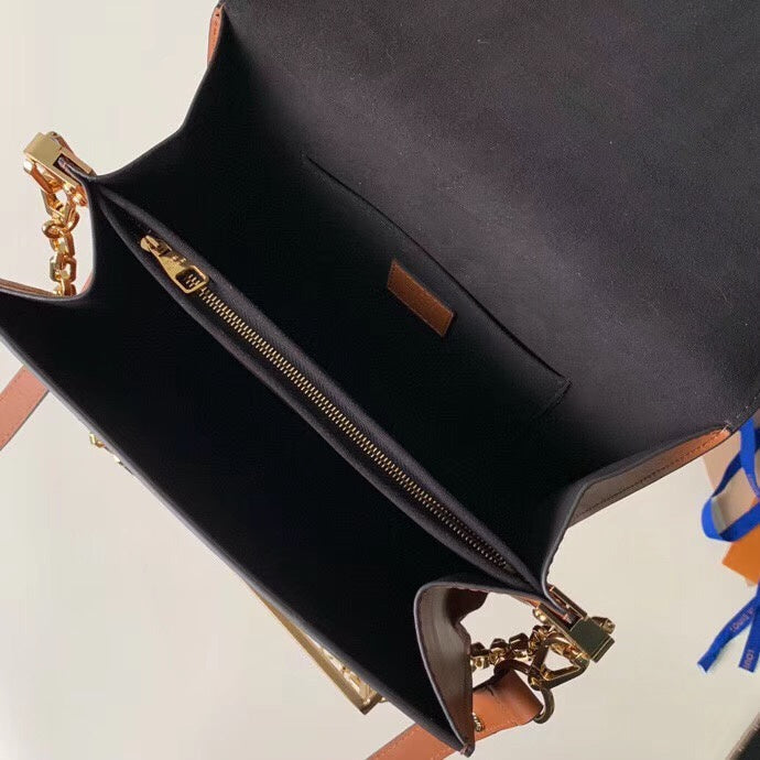 LOV2 Bags - Luxurious Bags  1256