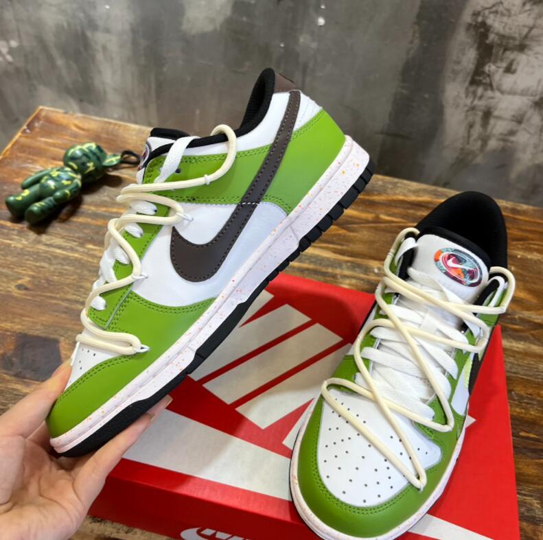 SAMC - NKE Shoes - 395