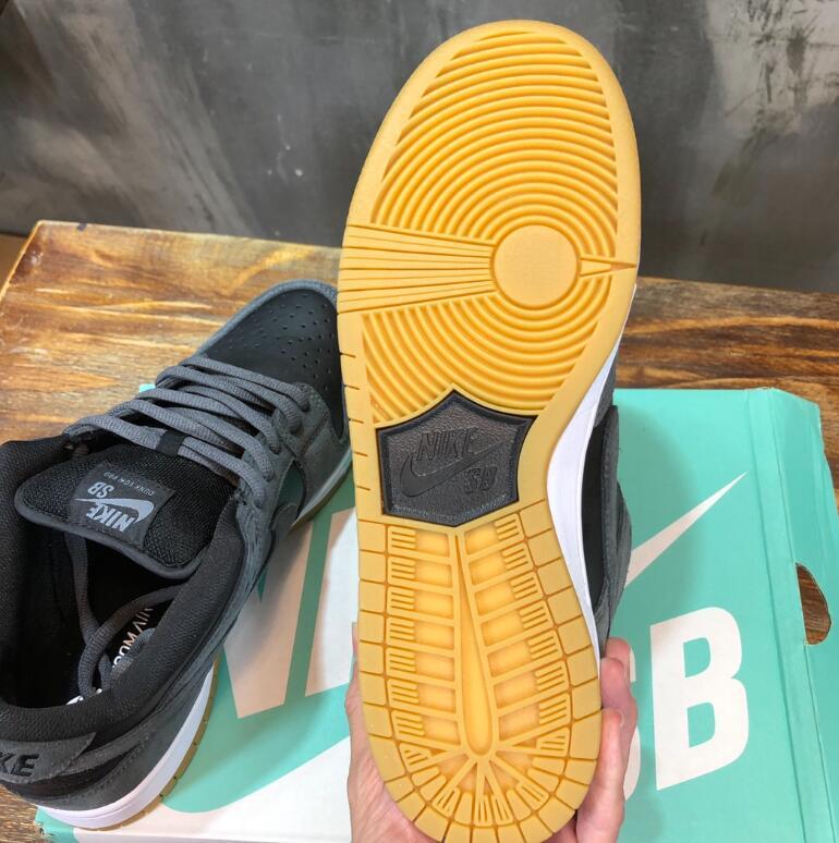 SAMC - NKE Shoes - 1654