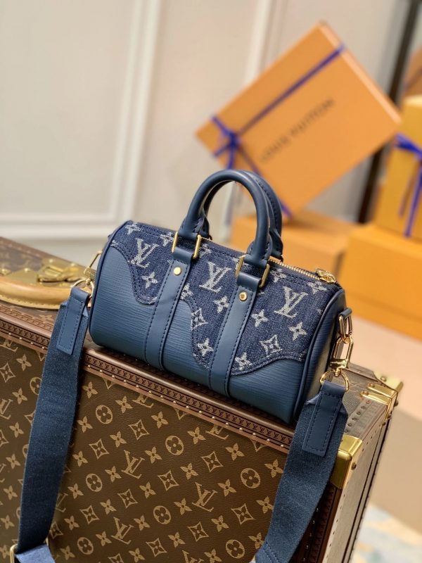 LOV2 Bags - Luxurious Bags  1322