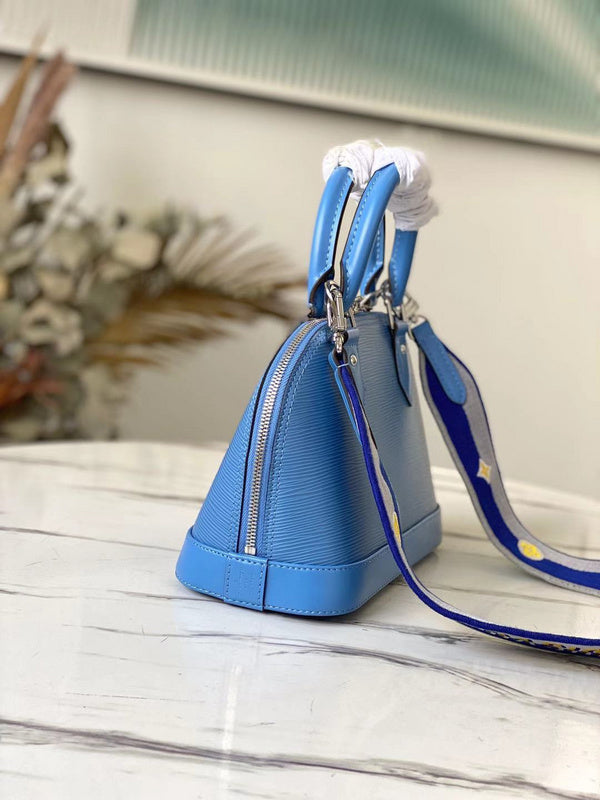 LOV2 Bags - Luxurious Bags  2573