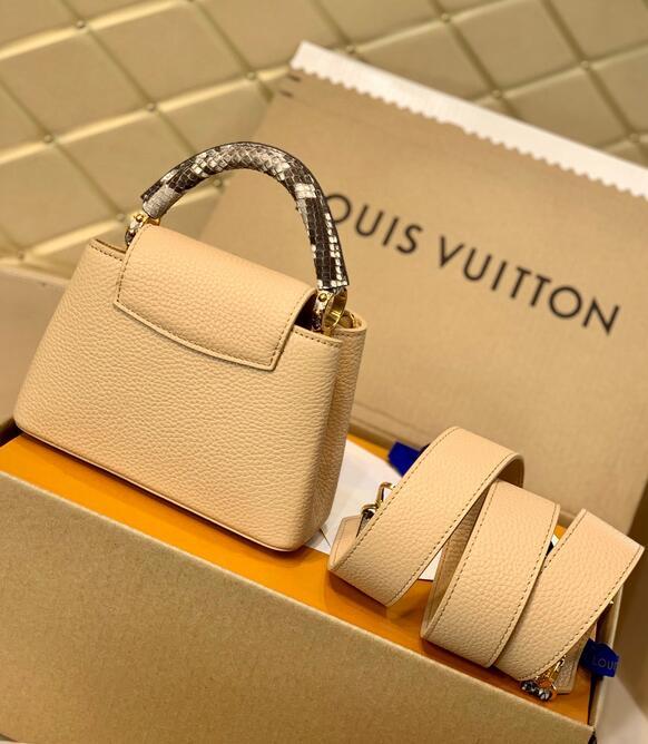 SAMC - LOV Bags - 2977