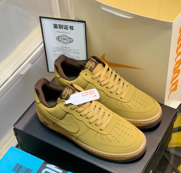 SAMC - NKE Shoes - 708