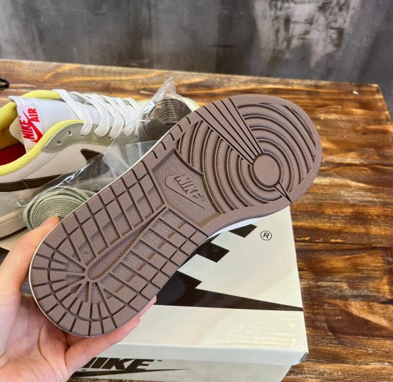 SAMC - NKE Shoes - 502